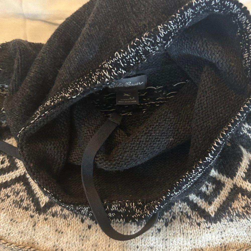 Scandinavian Turtleneck